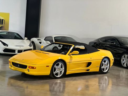 Used 1997 Ferrari F355 Spider RWD image 12
