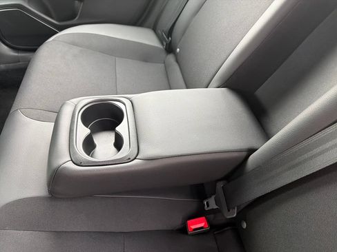 Used 2025 Honda Civic Sport image 33