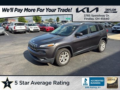 Used 2016 Jeep Cherokee Latitude w/ Cold Weather Group