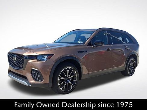 Used 2025 MAZDA CX-70 Plug-In Hybrid w/ Premium Pkg AWD/4WD image 3