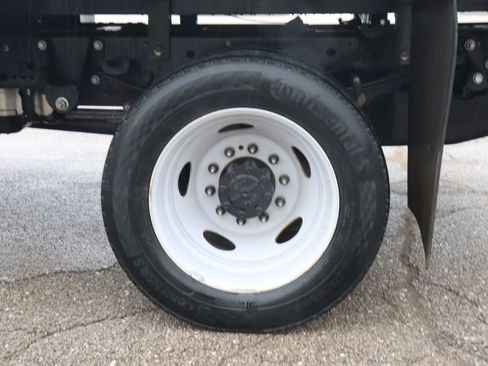 Used 2024 Ford F550 4x4 Crew Cab Super Duty image 46