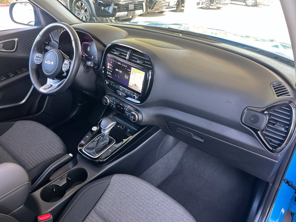 Certified 2024 Kia Soul EX FWD image 22