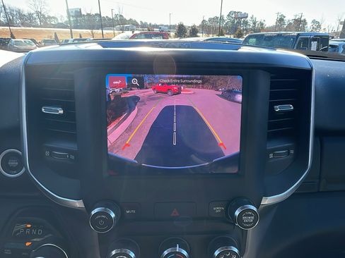 Used 2024 RAM 2500 Big Horn w/ Bed Utility Group image 35