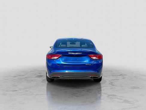 Used 2016 Chrysler 200 S FWD image 6