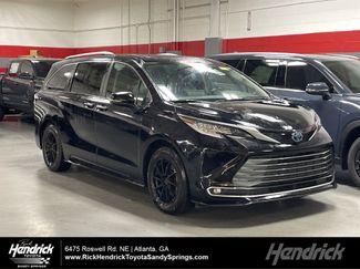 Used 2022 Toyota Sienna Limited video 1
