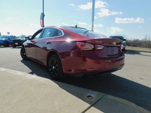 Used 2019 Chevrolet Malibu LT w/ Leather Package image 34