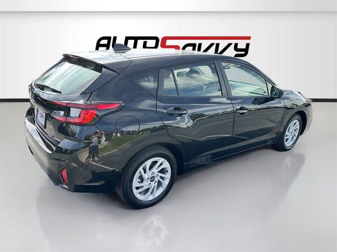 Used 2025 Subaru Impreza 2.0i image 7