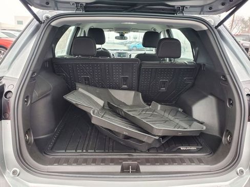 Certified 2024 Chevrolet Equinox LS w/ Driver Confidence II Package image 11