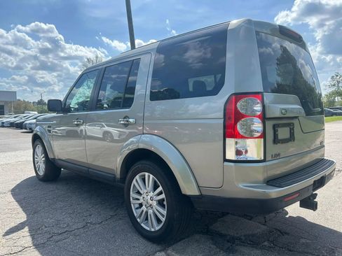 Used 2010 Land Rover LR4 HSE LUX AWD/4WD image 4