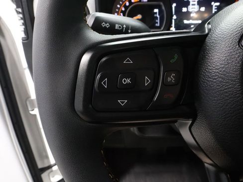 Used 2024 Jeep Wrangler Sport S image 25