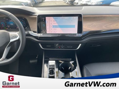 New 2026 Volkswagen Atlas SE image 17