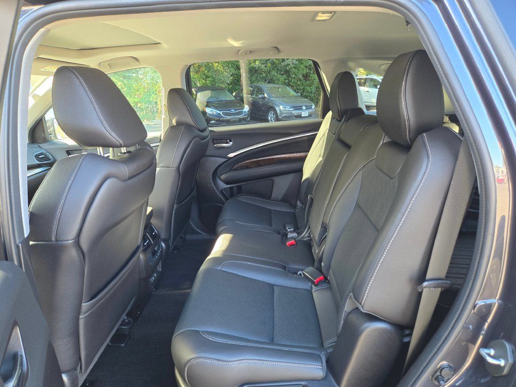 Used 2019 Acura MDX w/ Technology Package AWD/4WD image 17