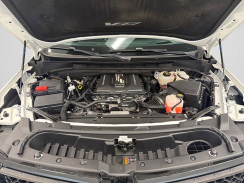 Used 2023 Cadillac Escalade V w/ LPO, ONYX Package image 5