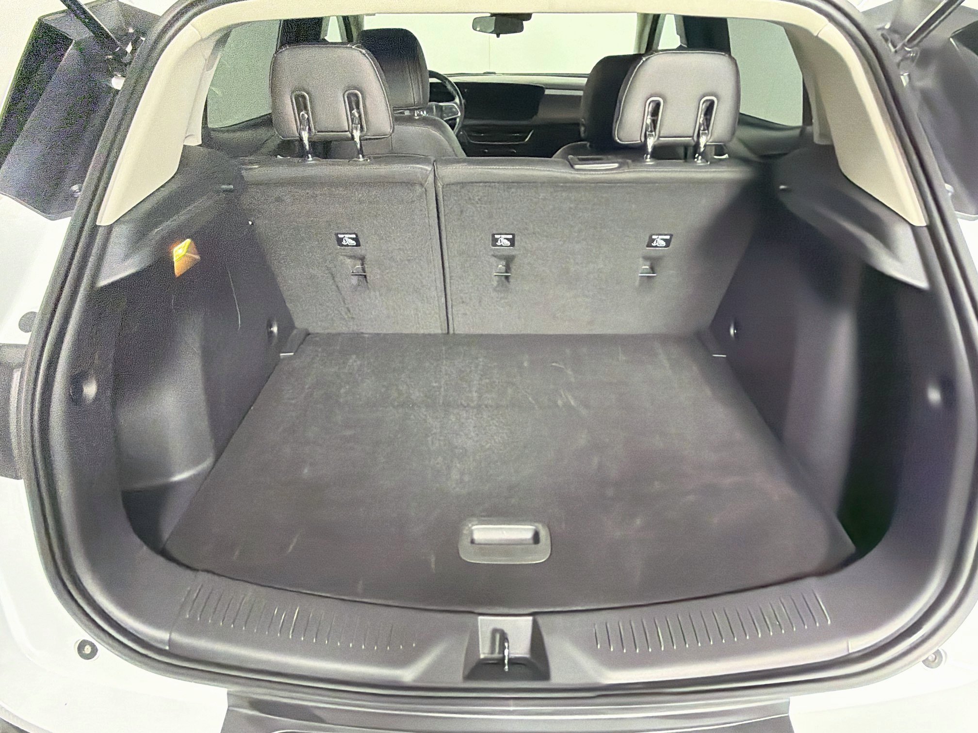 Used 2025 Buick Encore GX Preferred AWD/4WD image 28