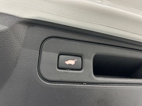 Certified 2025 Honda Passport EX-L image 26