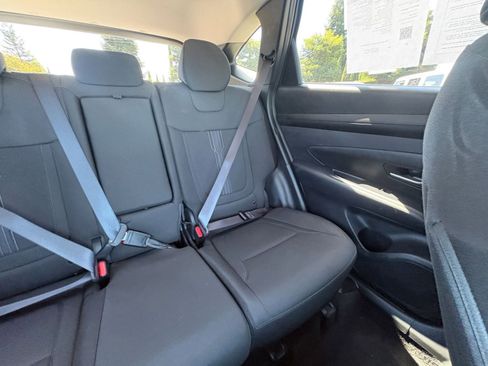 Used 2025 Hyundai Tucson SEL FWD image 40