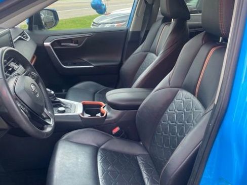 Used 2021 Toyota RAV4 Adventure image 10