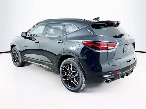 Used 2023 Chevrolet Blazer RS w/ Driver Confidence II Package image 4
