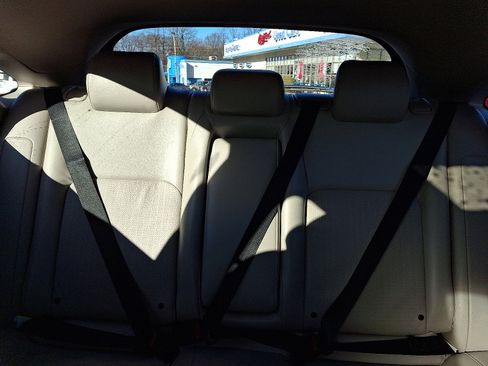 Certified 2022 Honda Civic EX-L image 19