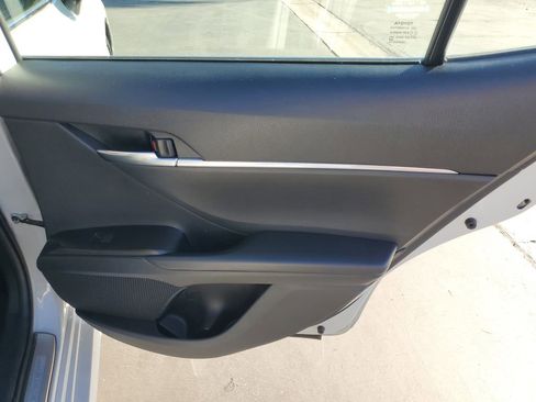 Used 2023 Toyota Camry LE image 30