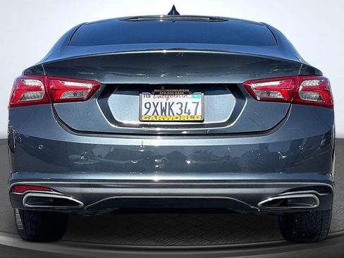 Used 2021 Chevrolet Malibu Premier FWD image 4
