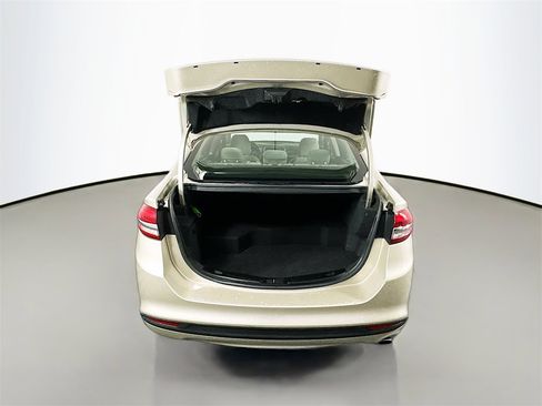 Used 2018 Ford Fusion S image 24