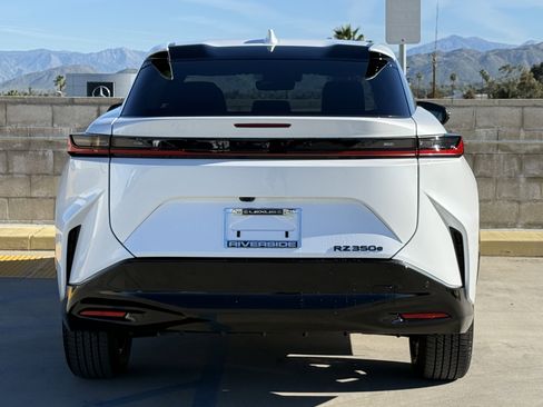 New 2026 Lexus RZ 350e 2WD image 10