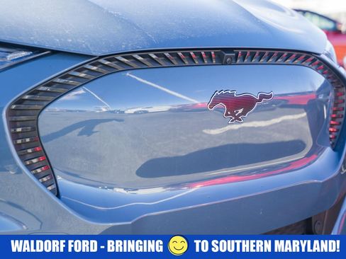 Used 2023 Ford Mustang Mach-E Select image 12