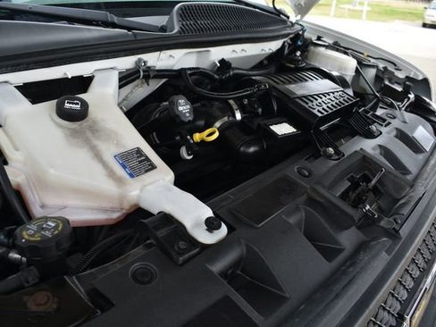 Used 2020 Chevrolet Express 3500 LT w/ LT Preferred Equipment Group image 19