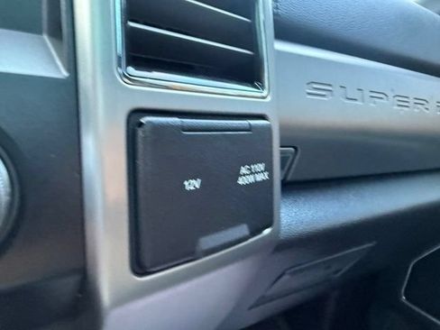 Used 2018 Ford F250 Platinum w/ Platinum Ultimate Package AWD/4WD image 35