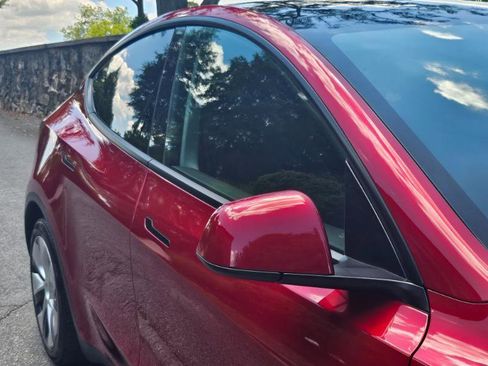 Used 2024 Tesla Model Y Long Range AWD/4WD image 20