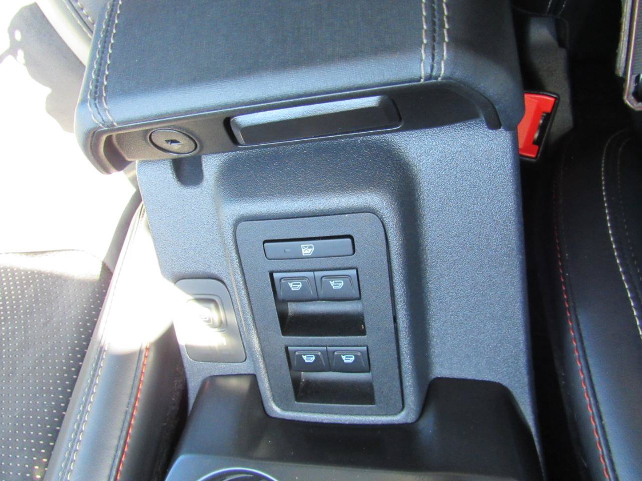Used 2025 Ford Bronco Raptor w/ Interior Carbon Fiber Pack AWD/4WD image 27