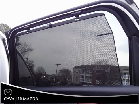 Certified 2025 MAZDA CX-70 Plug-In Hybrid w/ Premium Plus image 19