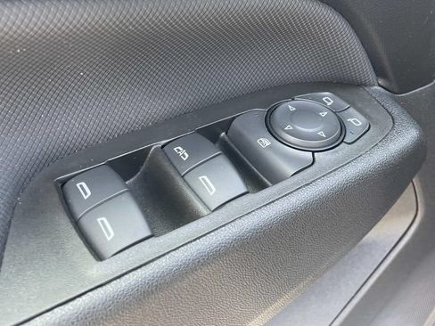 Used 2023 Chevrolet Equinox RS w/ RS Leather Package FWD image 13