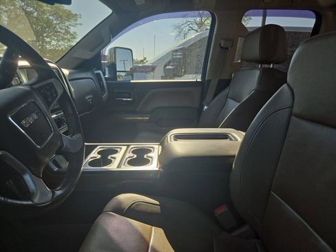 Used 2015 GMC Sierra 2500 SLT AWD/4WD image 10