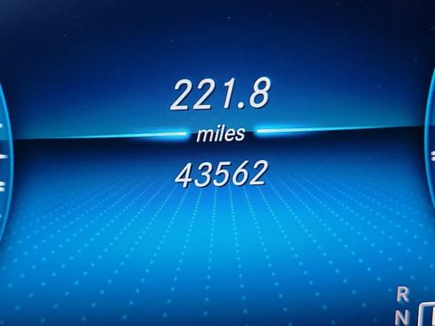 Used 2022 Mercedes-Benz GLC 43 AMG 4MATIC image 29