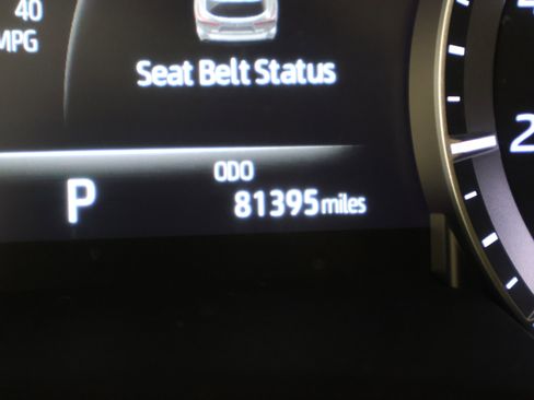 Used 2021 Toyota Highlander XSE image 17