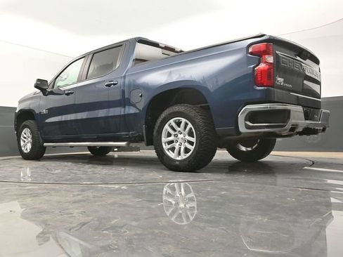 Used 2019 Chevrolet Silverado 1500 LT w/ Texas Edition AWD/4WD image 39