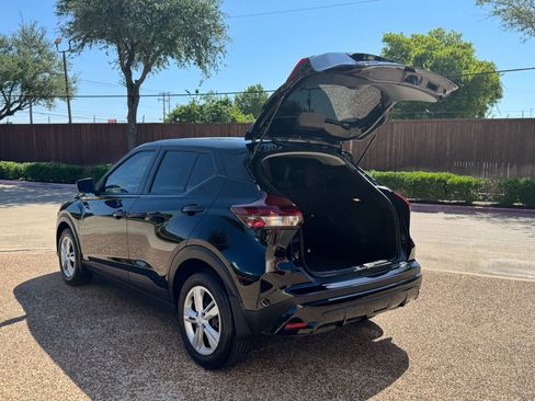 Used 2024 Nissan Kicks S image 14