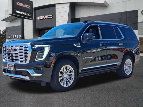 Used 2026 GMC Yukon Denali w/ Sun & Power Step Package AWD/4WD image 33
