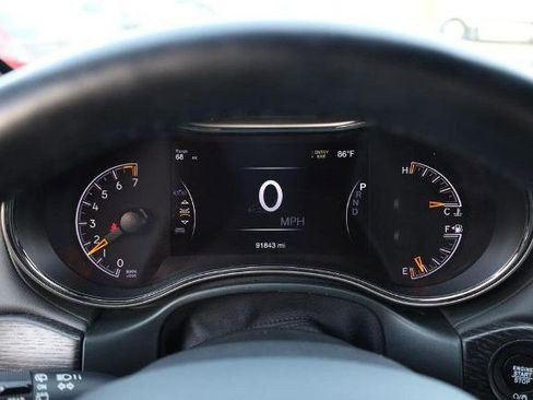 Used 2021 Jeep Grand Cherokee High Altitude image 12