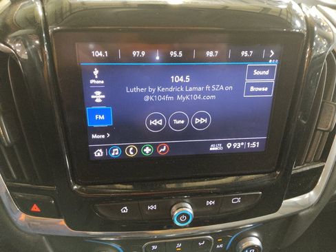 Used 2021 Chevrolet Traverse LT FWD image 25