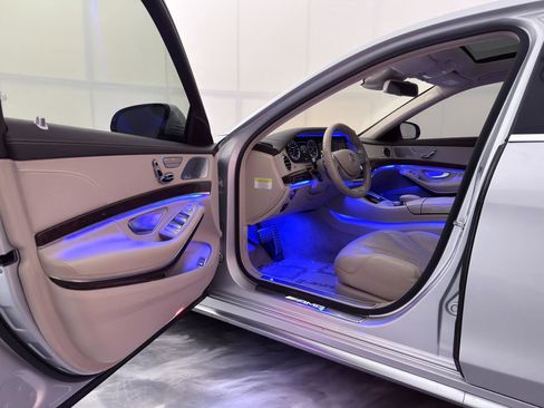 Used 2014 Mercedes-Benz S 63 AMG 4MATIC Sedan image 16