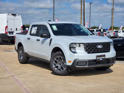 New 2025 Ford Maverick XLT w/ 4K Tow Package image 2
