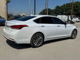 Used 2015 Hyundai Genesis 3.8 image 4
