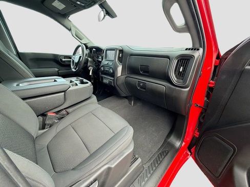 Certified 2020 Chevrolet Silverado 1500 Custom w/ Custom Value Package image 25