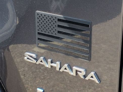 Certified 2022 Jeep Wrangler Unlimited Sahara AWD/4WD image 13