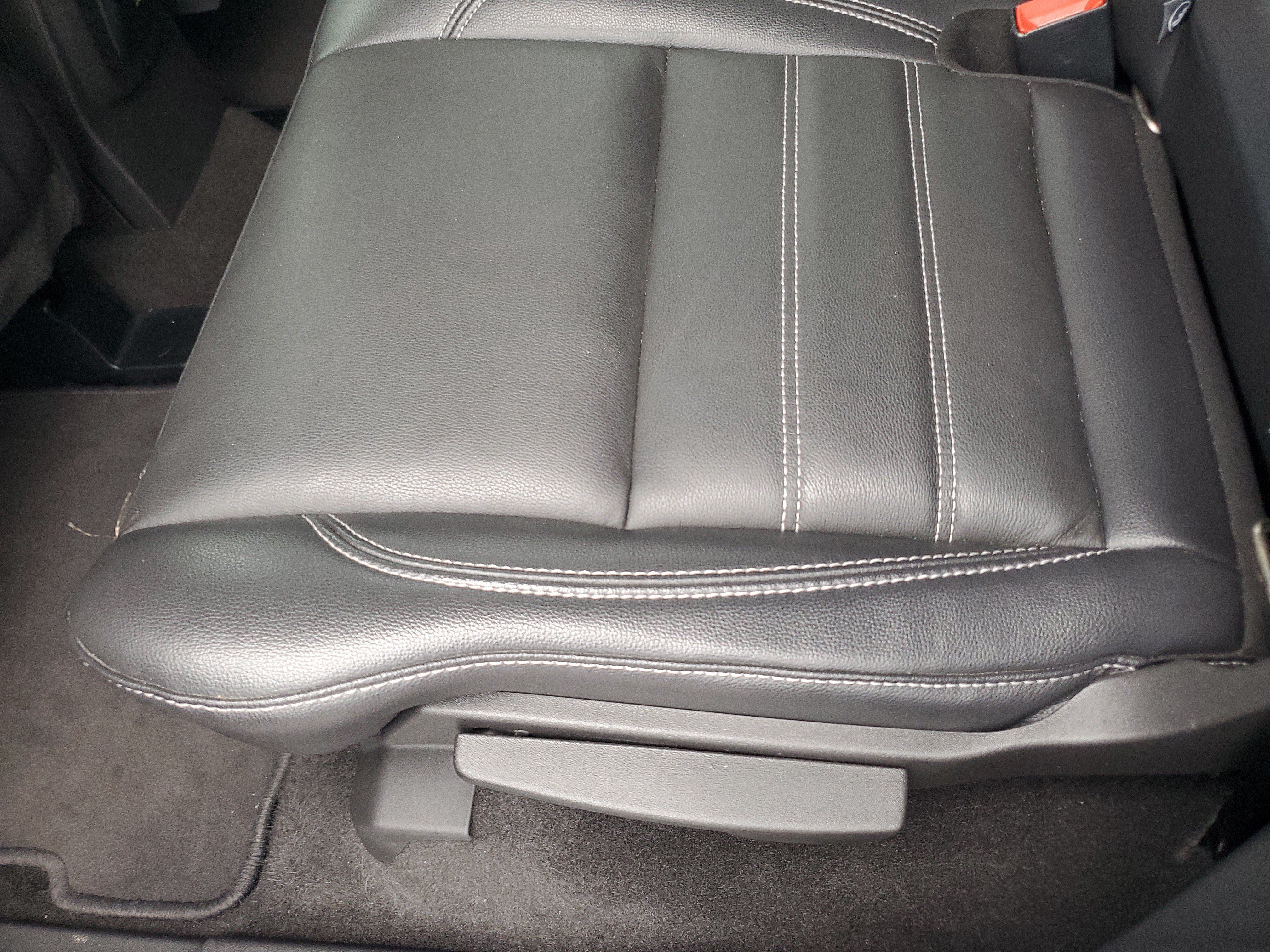 Used 2019 Ford Escape Titanium AWD/4WD image 15