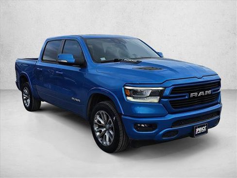 Used 2022 RAM 1500 Laramie w/ Sport Appearance Package image 7