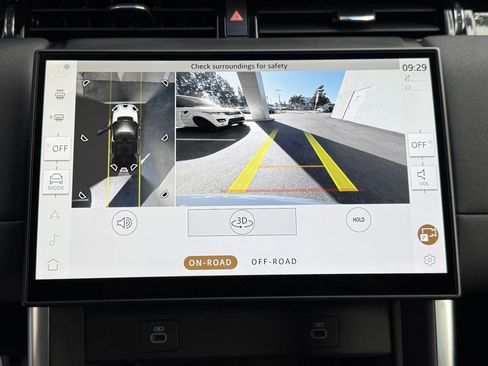 New 2025 Land Rover Discovery Sport S image 24